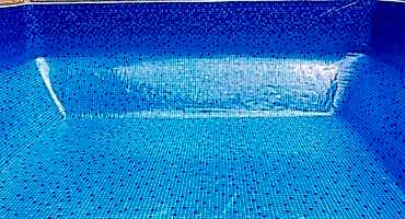 Urla Havuz İzolasyon